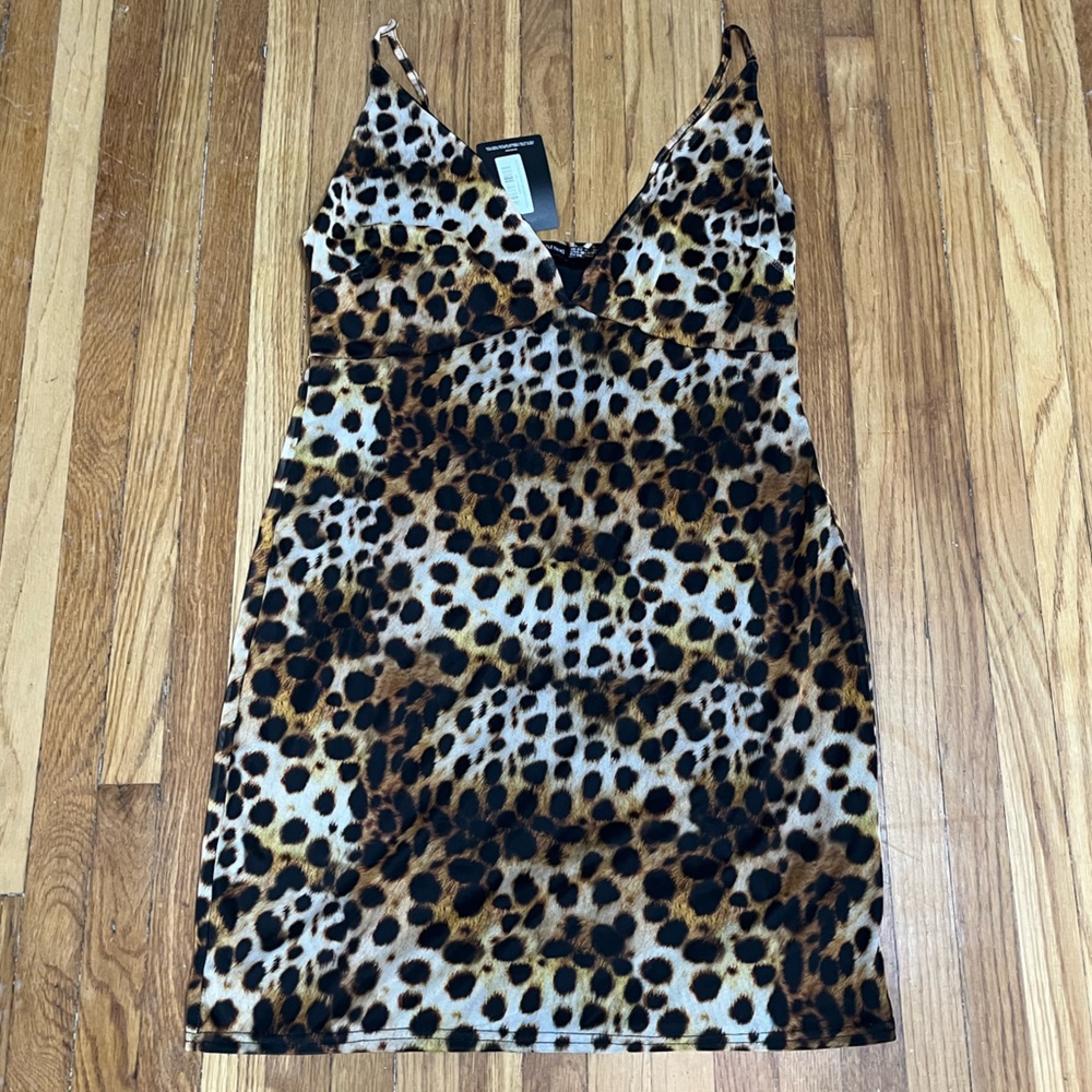 Pretty Little Thing (PLT) Leopard Bodycon Dress